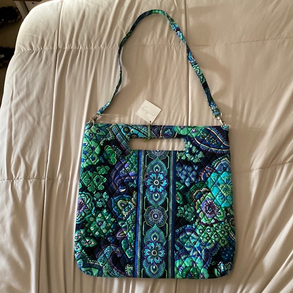Vera Bradley Bags Large Vera Bradley Holiday Tote Nwt Poshmark